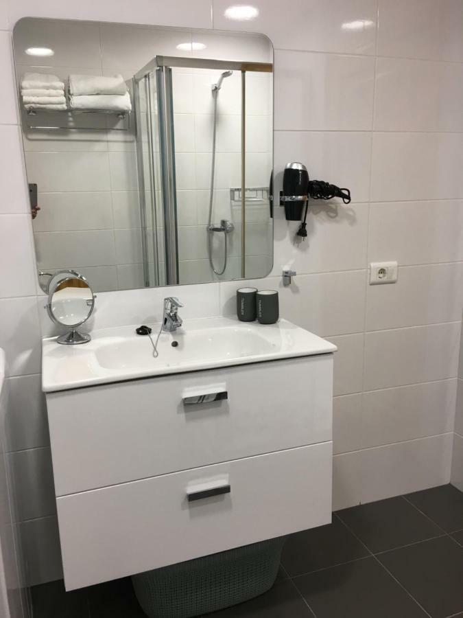 Apartamento Primera Linea Playa De Las Canteras Лас-Пальмас-де-Гран-Канария Экстерьер фото